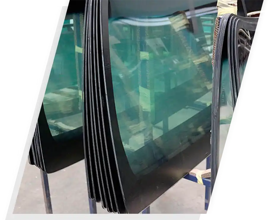 Поврежденное стекло