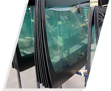 Поврежденное стекло